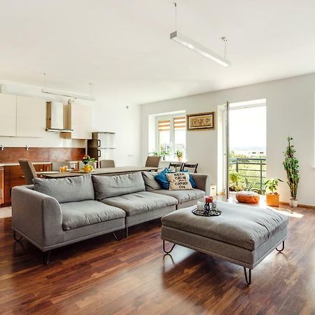 #Stayhere - Spacious & Bright 1Bdr Apartment Shopping District 빌뉴스 외부 사진