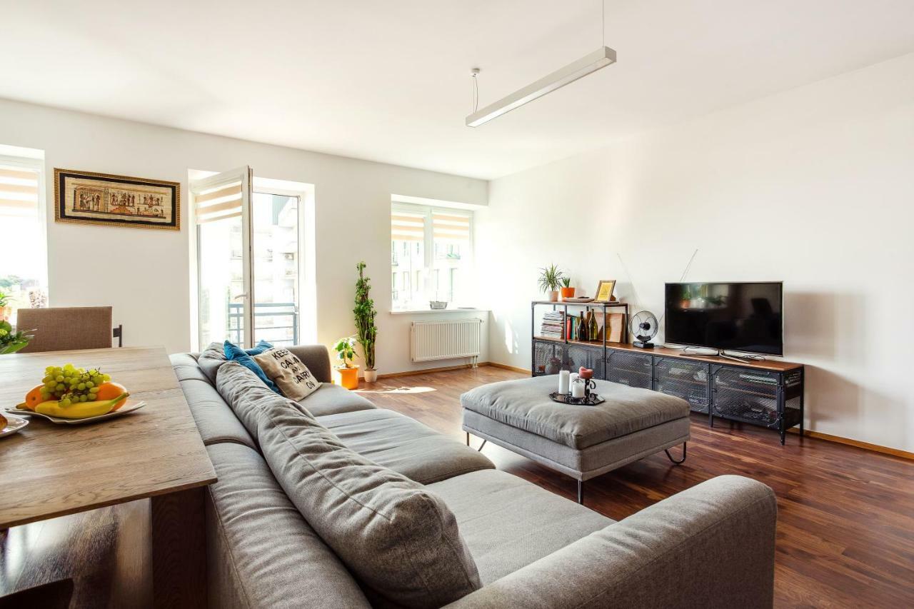 #Stayhere - Spacious & Bright 1Bdr Apartment Shopping District 빌뉴스 외부 사진